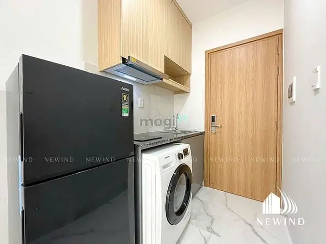 Studio Ban Công, Tách Bếp, Sang Trọng, Fnt, Gần Lotte, Tdtu, Rmit,Q1,4