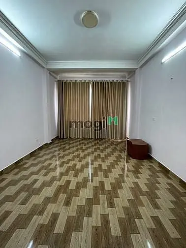 Cần Bán Gấp Tây Trà - 6 Tầng Thang Máy - Kinh Doanh - Vỉa Hè + Cạnh Hồ