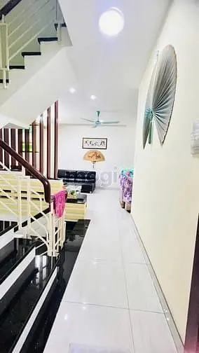 Hạ 1 Tỷ , Chủ Gấp Bán , Q10 Hxh Sát Mt , 60M2 Nở Hậu , Giá 10.X Tỷ