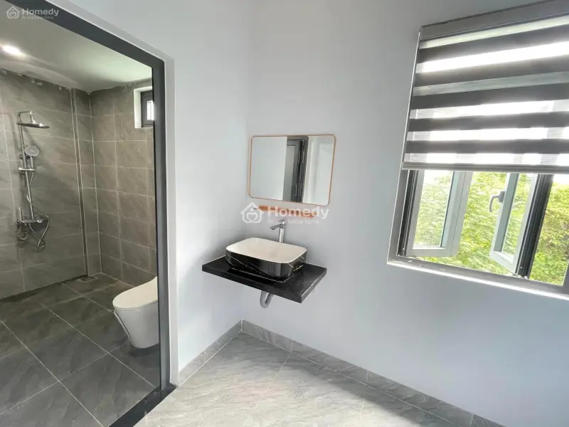 Lh Đông 07992181***Vỡ Nợ Bán Gấp Nhà 1T2L Hoàng Diệu 2 Sau Đh Spkt 61M2 Giá 1,35 Tỷ. Sổ Riêng