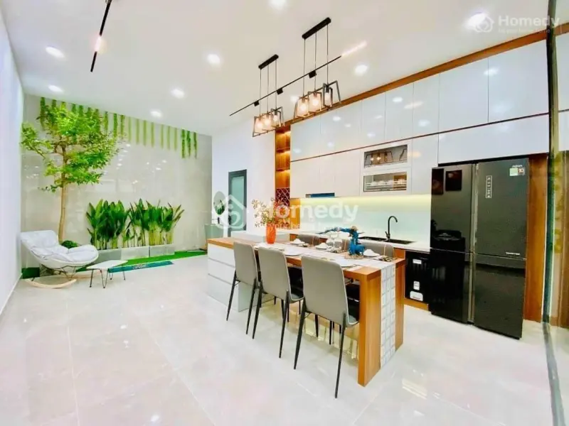 Lh Đông 07992181***Làm Ăn Thua Lỗ Bán Gấp Nhà Đường Tên Lửa. Gần Aeon Mall Giá 1,85 Tỷ.shr