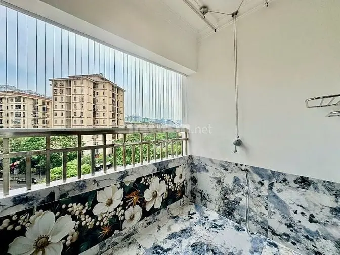 Cần Bán Căn Hộ 130M2 Như Ảnh Kđt Trung Hoà X Nhân Chính