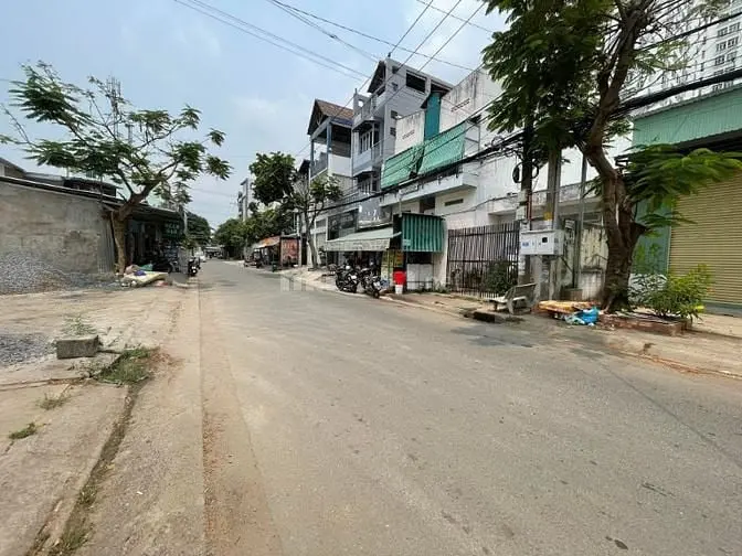 Bán Đất Làng Đại Học Khu Ac , Dt: 10X25 .Sổ Đỏ . Giá : 18.750 Tỷ