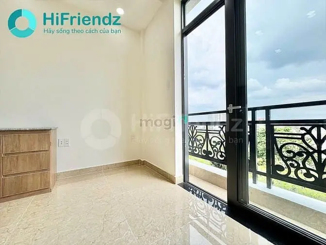 Phòng Có Ban Công Rộng Rãi Thoáng Mát Dạng Studio Tại Thủ Đức