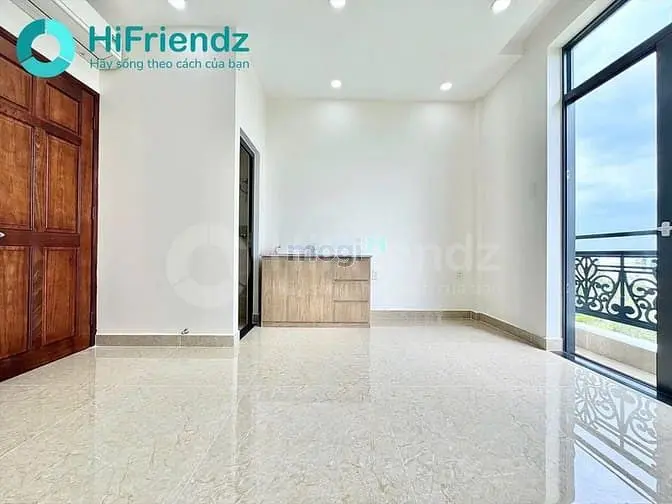 Phòng Có Ban Công Rộng Rãi Thoáng Mát Dạng Studio Tại Thủ Đức