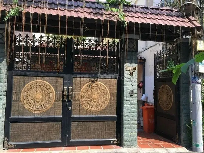 Cho Thuê Nhà Mặt Tiền Hẻm Xe Tải – Nguyễn Văn Nguyễn, Quận 1 (Gần Hoàn