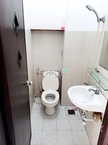 Cho Thuê Phòng Q10.Rộng Rãi.nội Thất Cơ Bản.cửa Sổ Ban Côg.2R6