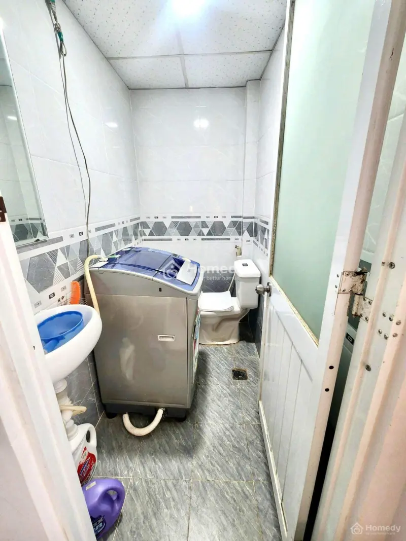Lh Đông 07992181***Kdtl Bán Gấp Nhà 1T2L Ql13 Thủ Đức 60M2/Giá 1 Tỷ 50Tr. Gần Đh Luật.shr