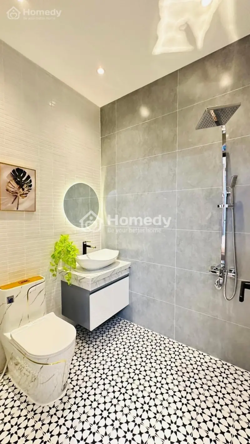 Lh Đông 07992181***Làm Ăn Thua Lỗ Bán Gấp Nhà Đ.nguyễn Đình Chiểu Q3. 63M2/Giá 1,2 Tỷ.shr