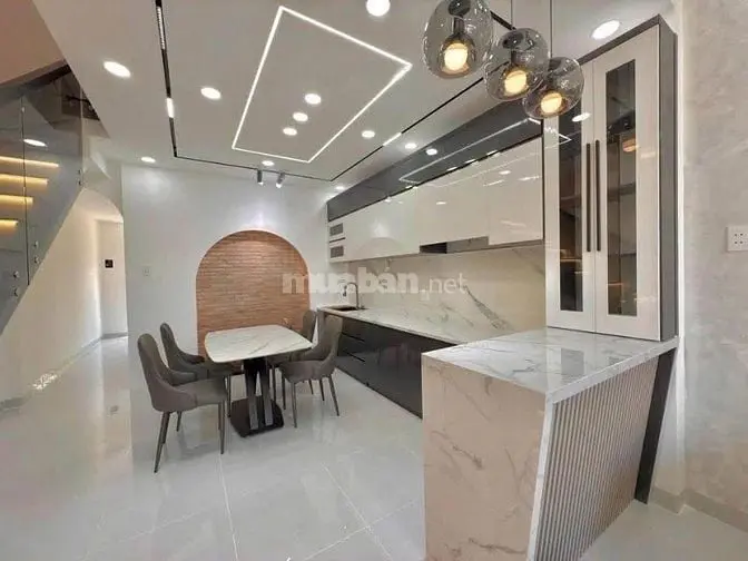 Bán Nhà Lầu Mới Xây - Tặng Full Nội Thất Trị Giá 50 Triệu Gần Khu Du L