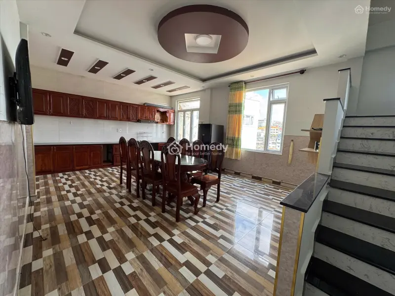 Nhà Nguyễn Trưng Trực P4 Đà Lạt - 5Pn, 4 Tầng, View Đẹp, Đường Ô Tô - 6.2 Tỷ