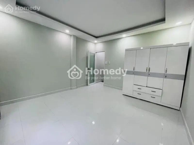 Lh Đông 07992181***Vỡ Nợ Bán Gấp Nhà Đường Nguyễn Văn Luông,Q6 Gần Bv Q6. 62M2,Giá 1,28 Tỷ.sổ Riêng