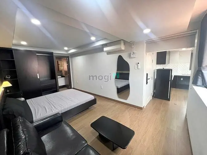 Penthouse Ban Công, Fnt, Gần Lotte, Tdtu, Thoáng, Mát, Q1,4,8 Trong 5P