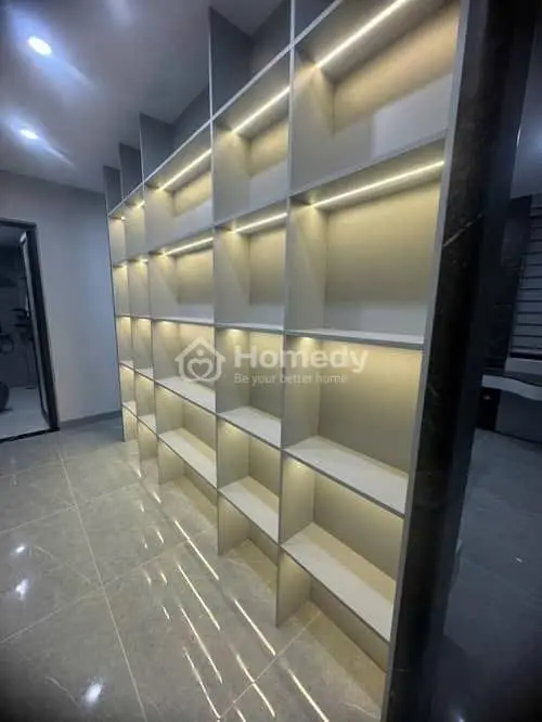 🏡 Siêu Phẩm Ngọc Lâm - 6 Tầng Thang Máy, Mặt Tiền 5M, Ôtô Đỗ Trong Nhà