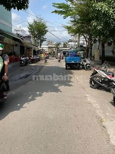 Bán Đất Làng Đại Học Khu Ac , Dt: 10X25 .Sổ Đỏ . Giá : 18.750 Tỷ