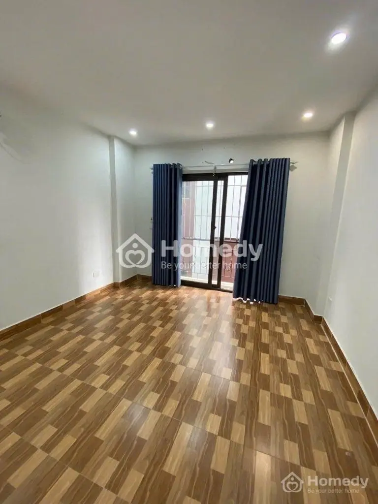 Nhà 39M, 4 Tầng, 4 Ngủ, Cách Ô Tô Tránh, Đỗ 50M, 5.75 Tỷ Ctl Kiến Hưng- Xa La- Hà Đông
