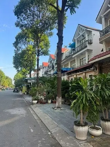 Bán Biệt Thự 468/ Phan Văn Trị, P.7, Gò Vấp: 8 X14, Giá 17,7 Tỷ