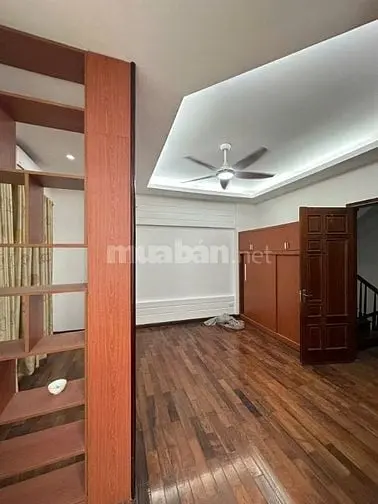 Bán Tòa Ccmn Ngõ 28 Xuân La – 85M2 X 7 Tầng – Thang Máy – Giá 24 Tỷ