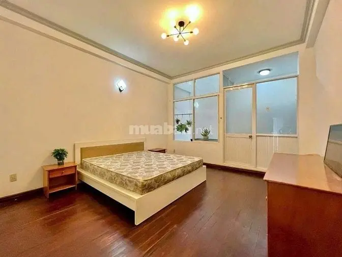 Nhà Bán Siêu Sốc 3Tỷ250/50M2 Ngay Phú Nhuận P2-Phan Đình Phùng (Sổ Đỏ)