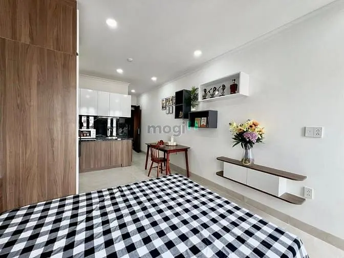 Căn Hộ Studio Ban Công Rộng - Nội Thất Đầy Đủ - Trung Tâm Thảo Điền Q2