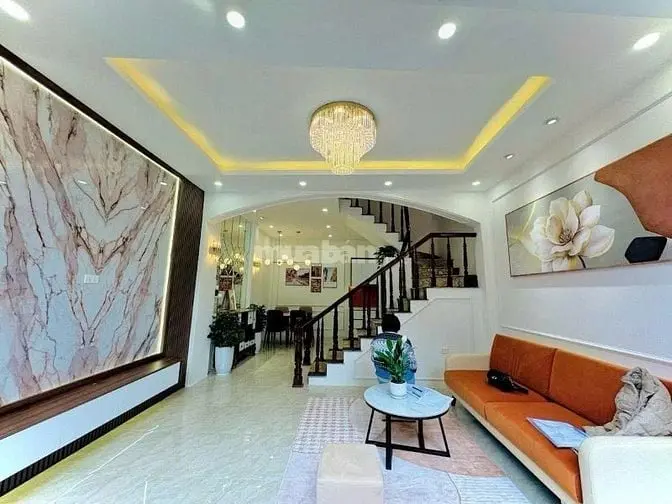 Nhà Đẹp Thoáng - Trương Định - Dt 35M2 4 Tầng Mt 4.6M, Giá Rẻ 7.3 Tỷ