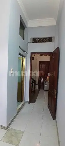 1 Phòng 22M2 Nhà Lầu Đúc P25 Bình Thạnh Gần Đh Hutech