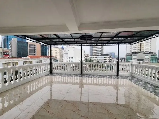 Cc Bán Nhà 65M2X7T, Lô Góc P.nguyễn Chí Thanh. 22,5 Tỷ.