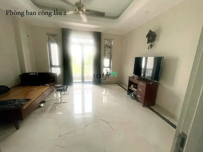 🔥 Cho Thuê Nhà Mặt Tiền Đường Lương Định Của Quận 2 Nhà 3L Thang Máy