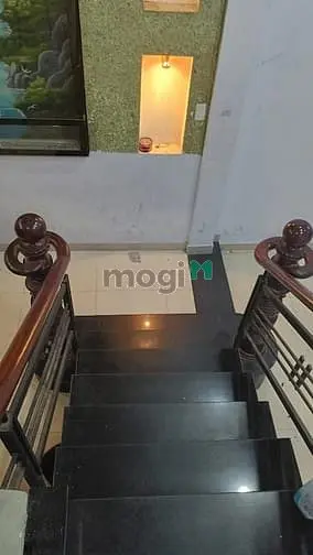 Thoại Ngọc Hầu Hẻm Xe Hơi 70M2 - 4 Tầng Chỉ 7.9 Tỷ Thương Lượng