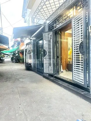 🔥🔥 Bán Nhà Xe Hơi Chạy Ngang Nhà 🔥🔥