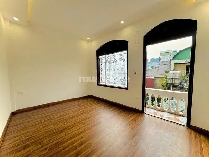 Nhà Đẹp Thoáng - Trương Định - Dt 35M2 4 Tầng Mt 4.6M, Giá Rẻ 7.3 Tỷ