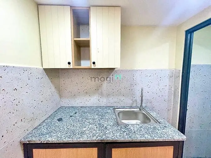 Phòng Trọ Sinh Viên _ Quang Ngã Tư Thủ Đức