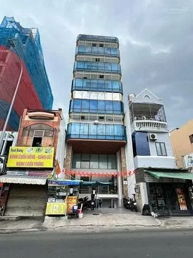 Toà Nhà Mt 7C Phổ Quang Q.tân Bình, Dt: Nh 10X20M, Xd Hầm 6T Hđt 200Tr