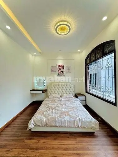 Nhà Đẹp Thoáng - Trương Định - Dt 35M2 4 Tầng Mt 4.6M, Giá Rẻ 7.3 Tỷ