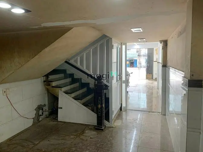 Nhà Mặt Tiền (5.5X14M), Nguyễn Thị Nhỏ P2 Q6