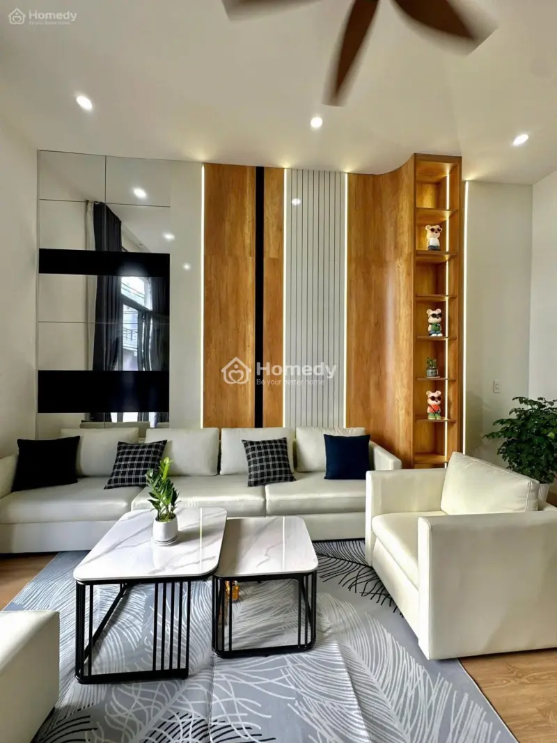 Nhà 3 Tầng Mặt Tiền Trung Tâm Hải Châu, Đà Nẵng. Giá Cực Kỳ Tốt.. Có Sẵn Dòng Tiền 25Tr/Th