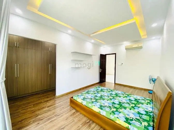 Chính Chủ Cho Thuê Nhà Mega Village, 5X15M, 3Pn, 3Wc, Giá 13Tr/Th