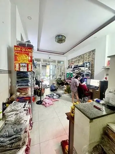 Bán Nhà Gần Sân Nay Etwon 2 Cộng Hoà Rẻ Nhất Khu