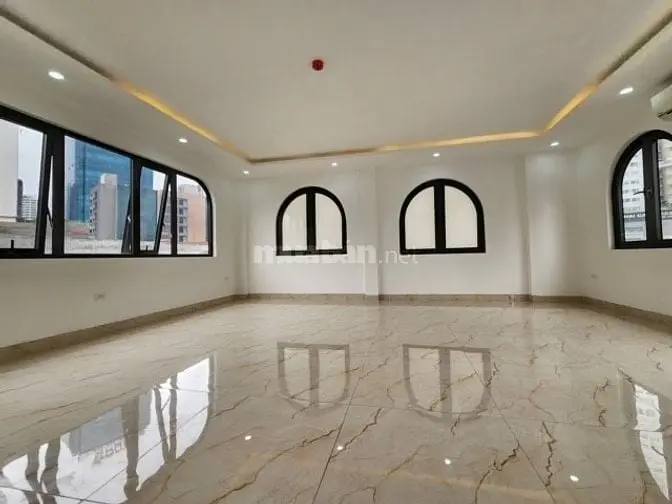 Cc Bán Nhà 65M2X7T, Lô Góc P.nguyễn Chí Thanh. 22,5 Tỷ.