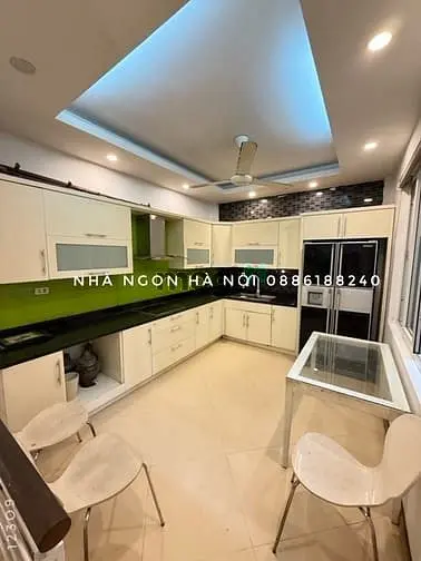 Trung Tâm Ba Đình - Nhà Dân Xây, Ô Chờ Thang Máy, Full Nội Thất Gỗ Quý