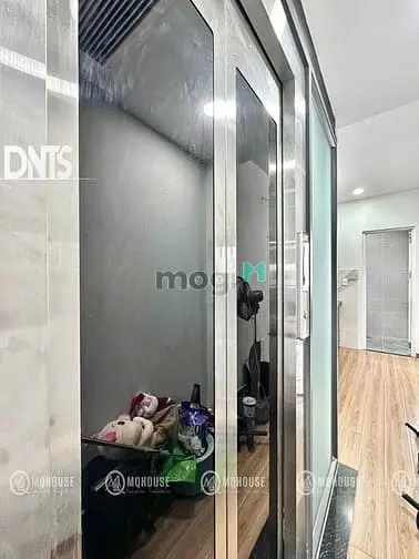 Ch 1Pn Sân Vườn 60M2 Thang Máy Hẻm 8M Nguyễn Gia Trí Q Bình Thạnh