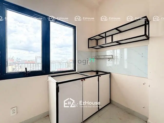 Siêu Phẩm Studio Siêu Rộng Ban Công - Cửa Sổ Mới 100%