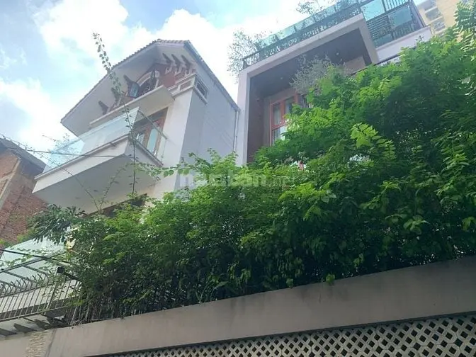Cần Bán Biệt Thự Khu Lê Văn Lương, Trung Hòa. Dt: 133M2. Mt: 7M. Thô.