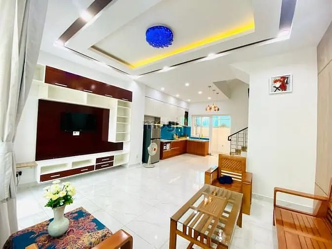Chính Chủ Cho Thuê Nhà Mega Village, 5X15M, 3Pn, 3Wc, Giá 13Tr/Th