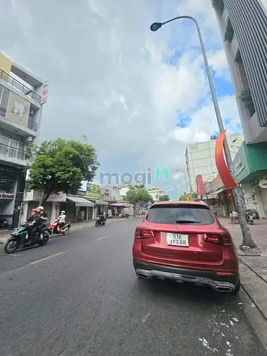 Cho Thuê Tòa Nhà Mt Gò Dầu-Tân Phú.dt 10X25.Đúc 1 Trệt, 4 Lầu Sàn Suốt