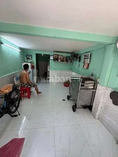 2,15 Tỷ Nhà Nhỏ 2Pn Vị Trí Đẹp ( Shr Hoàn Công Đủ )