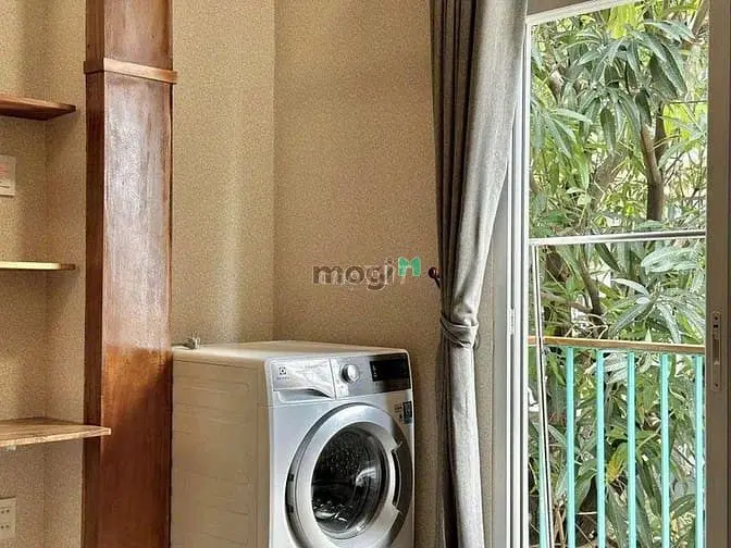 Duplex Ban Công Full Nội Thất Ngay Nơ Trang Long Sát Phạm Văn Đồng