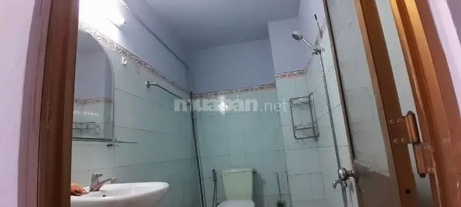 1 Phòng 22M2 Nhà Lầu Đúc P25 Bình Thạnh Gần Đh Hutech