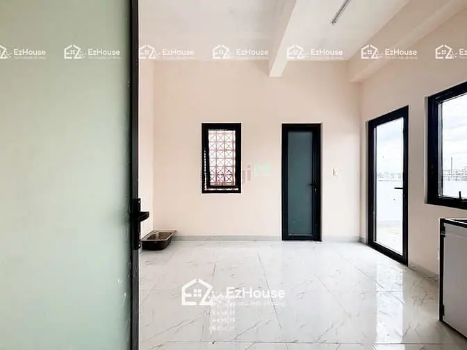 Siêu Phẩm Studio Siêu Rộng Ban Công - Cửa Sổ Mới 100%