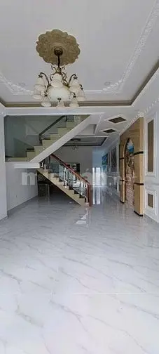Chủ Ngợp Bán Nhà Mặt Tiền Đường Dt826-Long An Có Thương Lượng